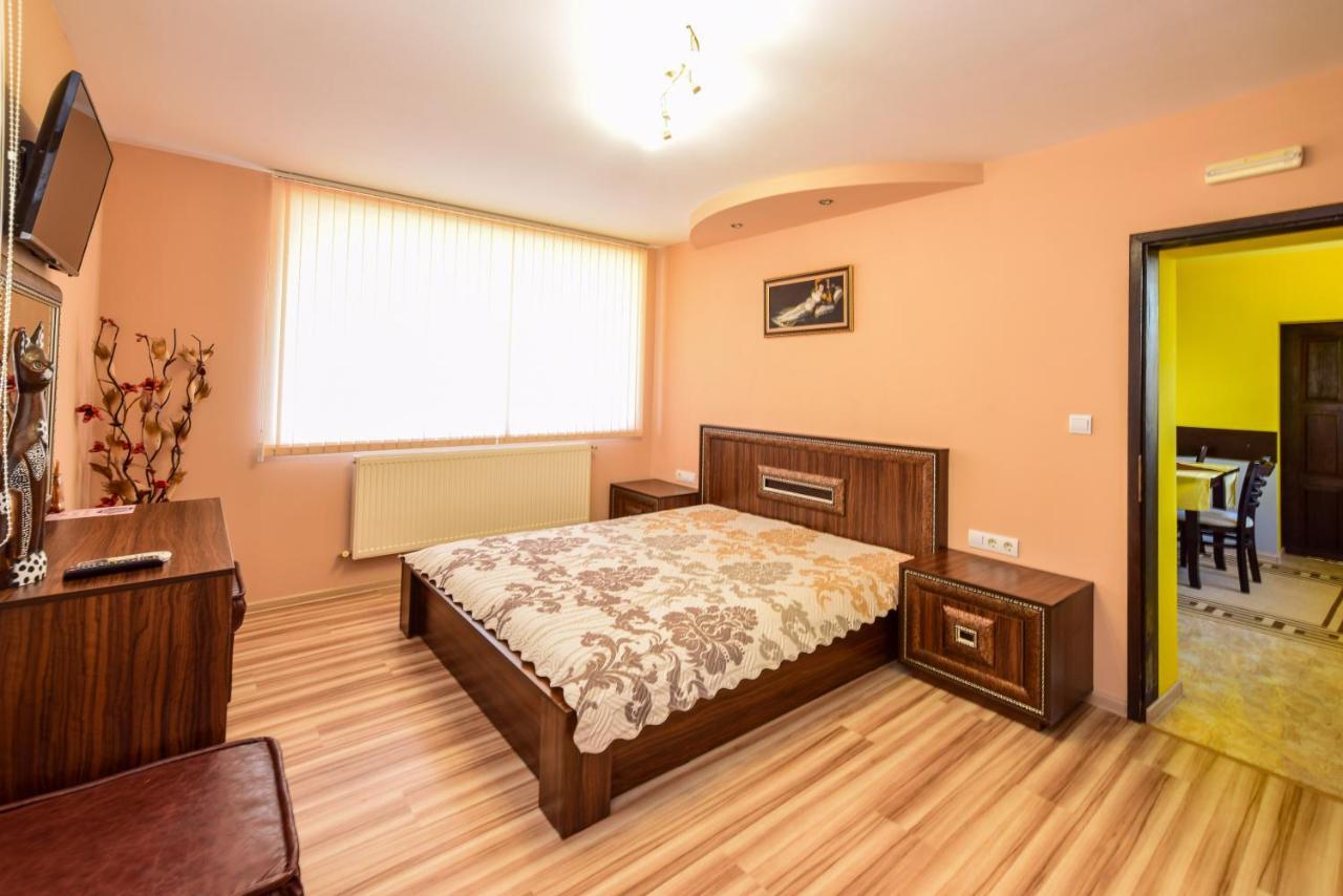 Mariana Apartment Павел баня Екстериор снимка