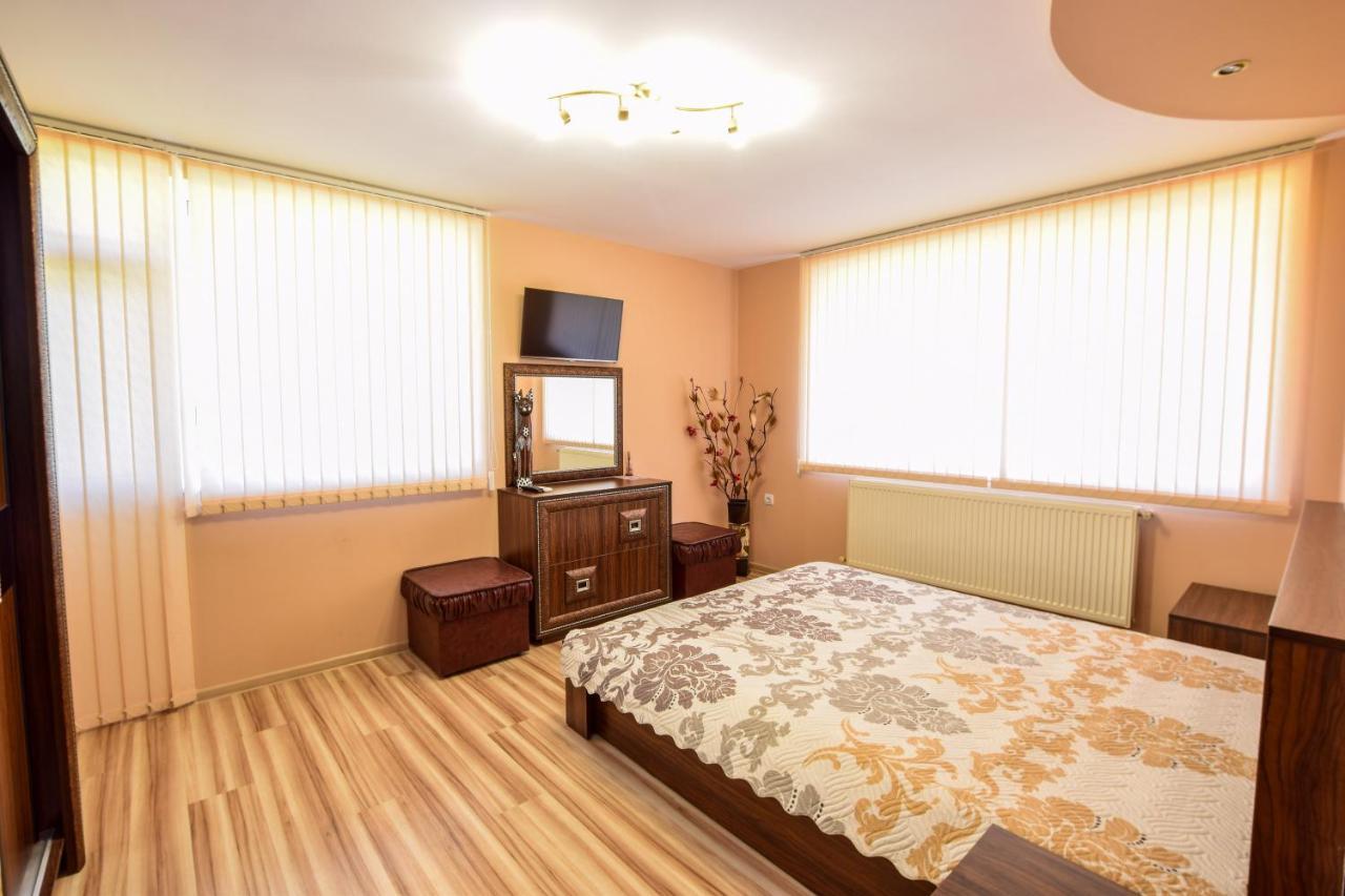 Mariana Apartment Павел баня Екстериор снимка