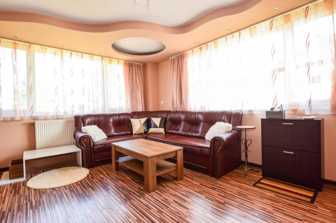 Mariana Apartment Павел баня Екстериор снимка