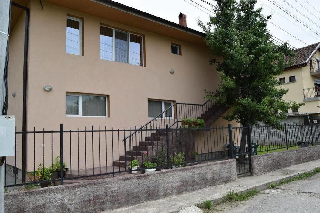 Mariana Apartment Павел баня Екстериор снимка