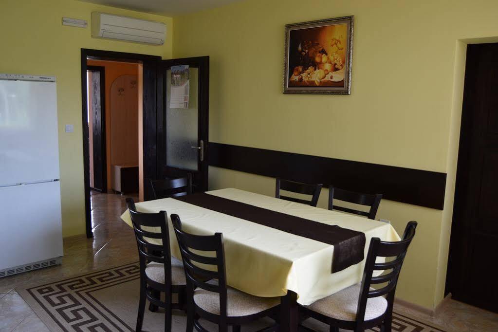 Mariana Apartment Павел баня Екстериор снимка